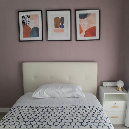 Sara'S Home - Modern Apartment Near Metro, Perfect For Families And Groups In Roma Exterior foto