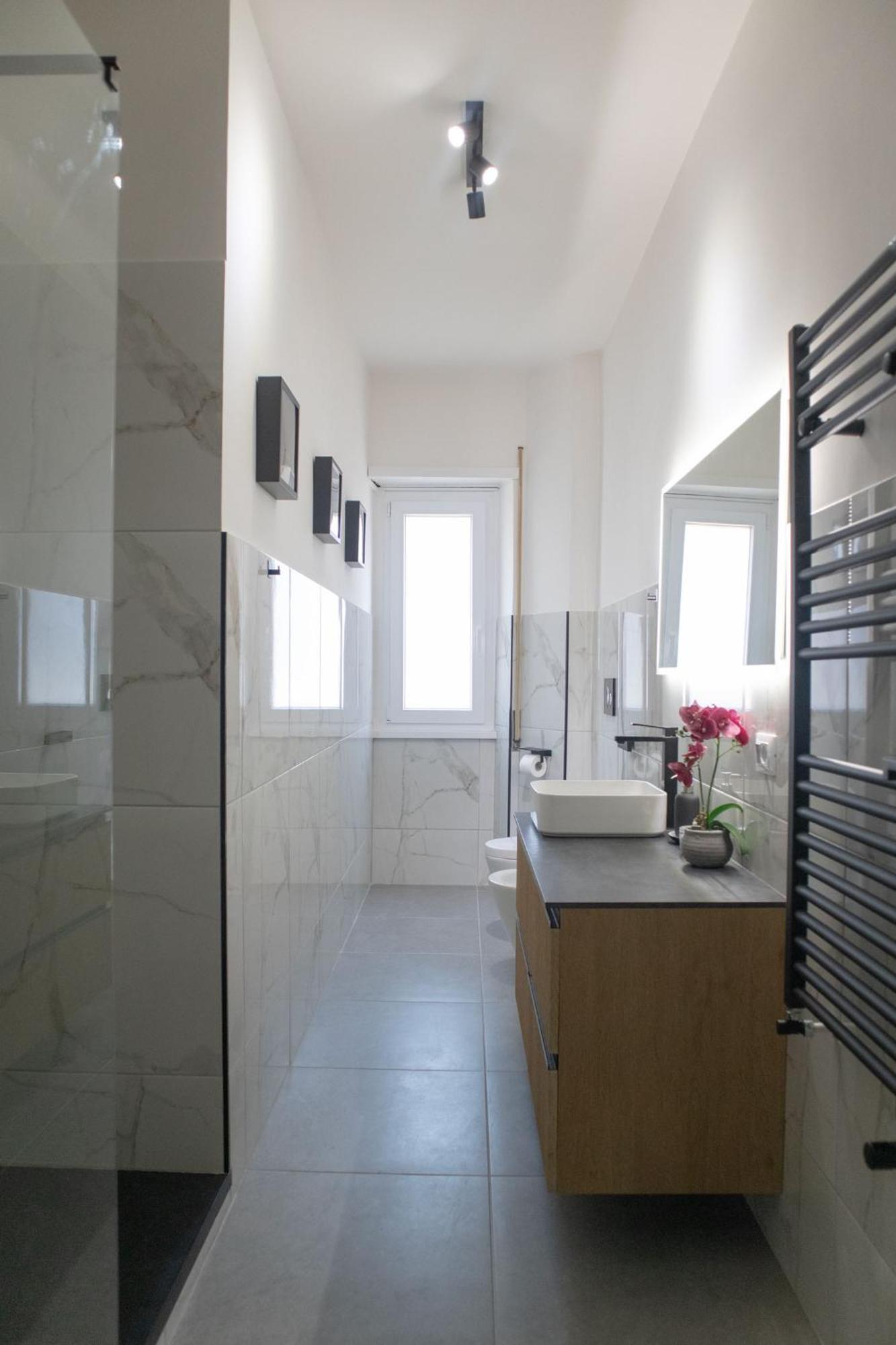 Sara'S Home - Modern Apartment Near Metro, Perfect For Families And Groups In Roma Exterior foto