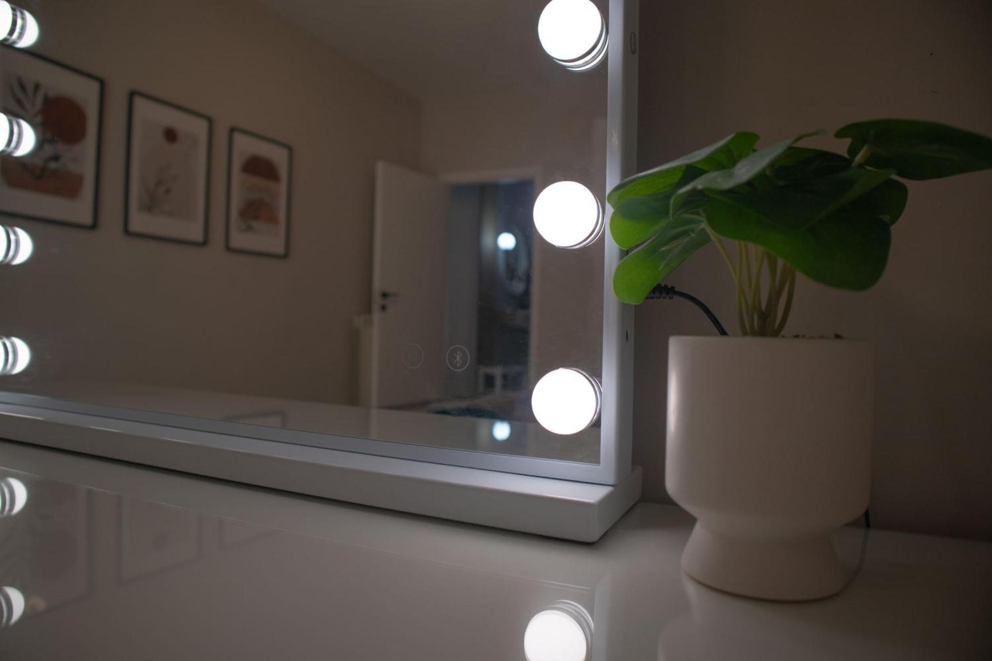 Sara'S Home - Modern Apartment Near Metro, Perfect For Families And Groups In Roma Exterior foto