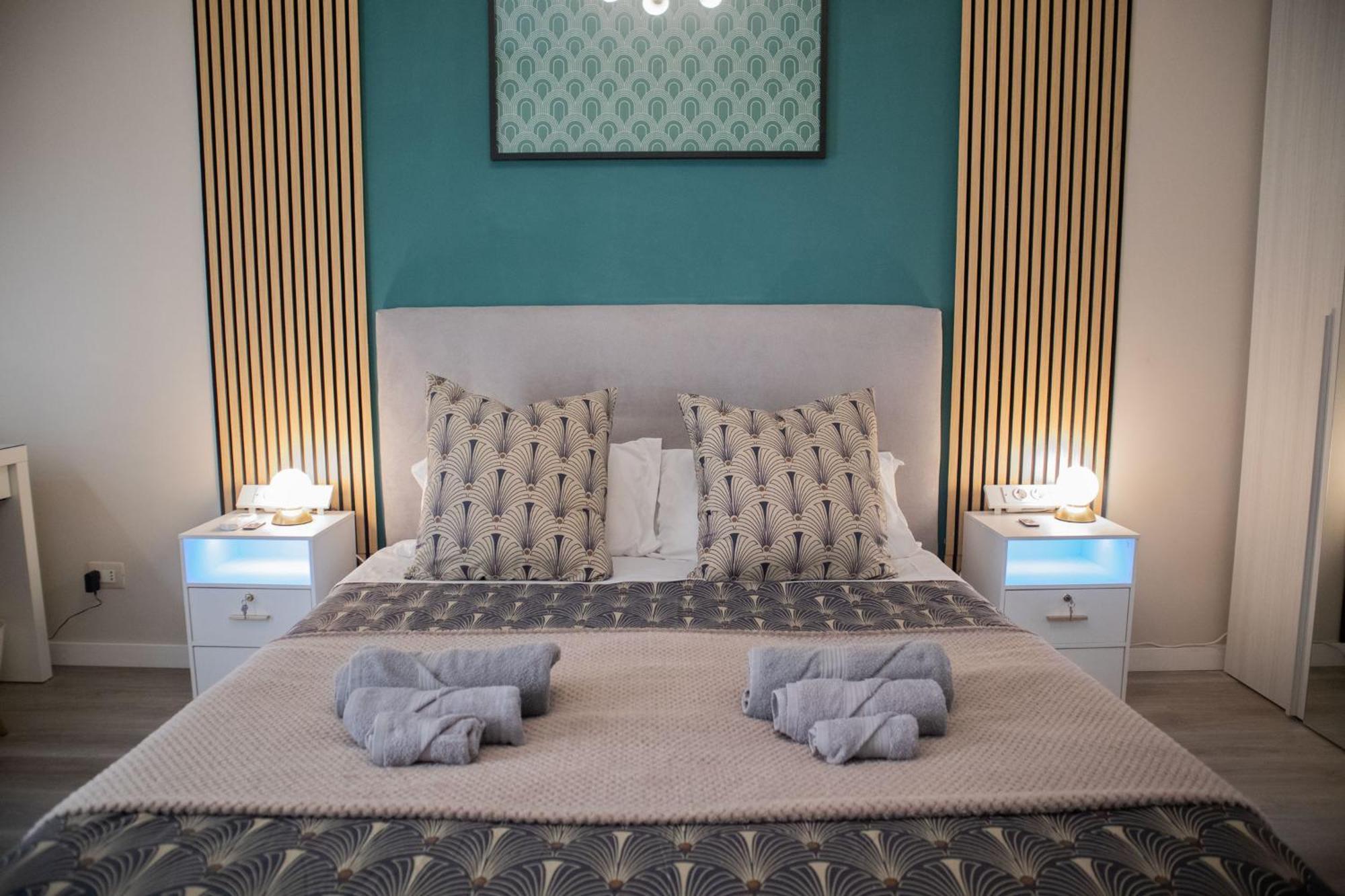 Sara'S Home - Modern Apartment Near Metro, Perfect For Families And Groups In Roma Exterior foto